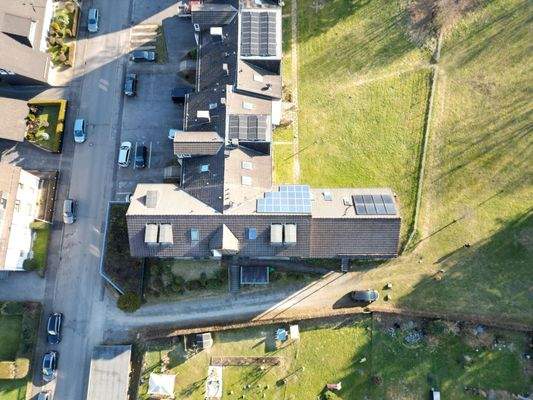 Ansicht vom gesamten Grundsück 