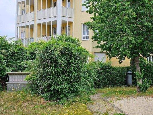 Gefällige Stadthäuser im ruhigen Innenhof