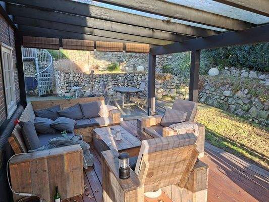 überdachte Terrasse (3).jpg