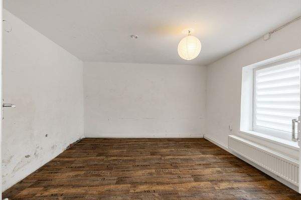 Weiterer Büroraum im Erdgeschoss