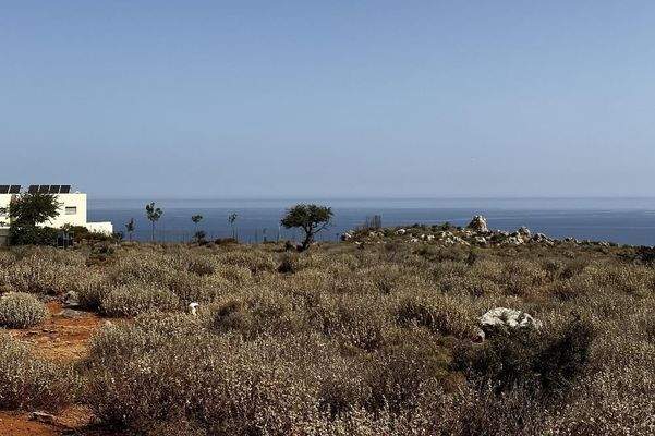 Kreta, Kokkino Chorio: Spektakuläres 80.000 m² großes Grundstück mit Meerblick auf Kreta zum Verkauf