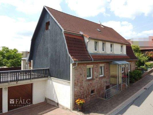 Wohnhaus Seitenansicht