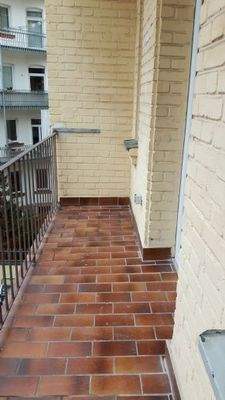 Blick nach rechts von der Küche aus