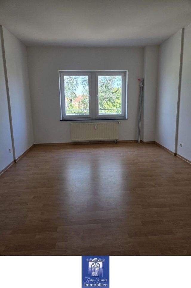 Sehenswerte Wohnung mit schönem Balkon in ruhiger Lage! - Foto 2