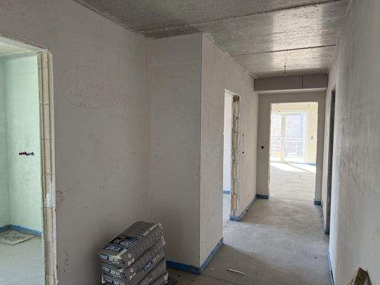 Beispiel Flur Haus 1 (Aktueller Bautenstand: 12.04.25)