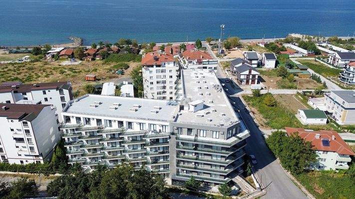 Impressive View Apartments in a Project in Yalova Çınarcık