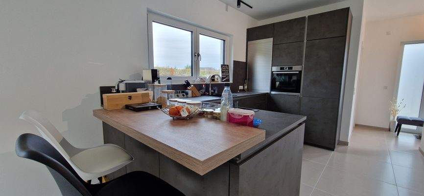 Küche mit Halbinsel