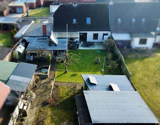 3) Außenansicht, Luftbild, Rückansicht