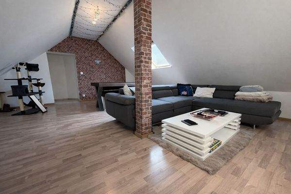 Wohn- und Esszimmer DG