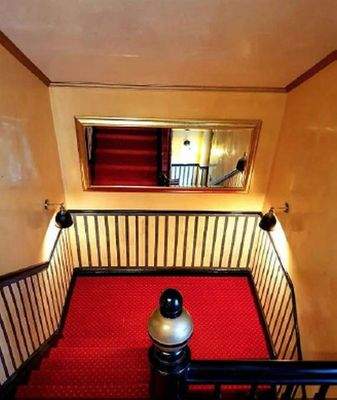 V | EG/OG-Treppenhaus