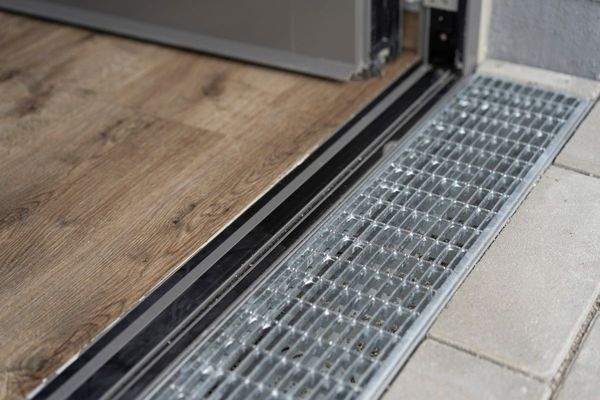 Schwellenlos Haustür