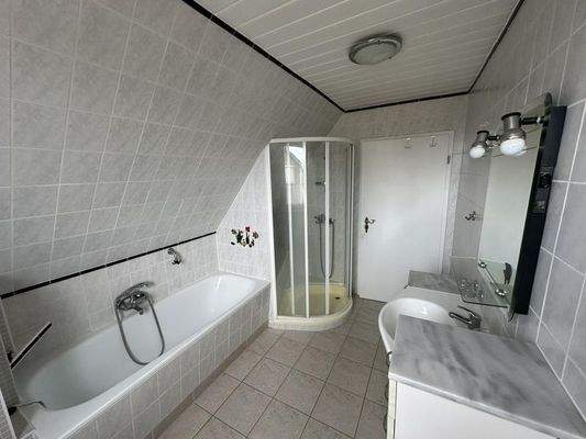 Badezimmer Dachgeschoss