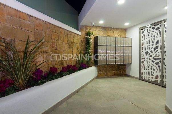 Stylish Penthouse in a Gated Complex in Fuengirola Malaga