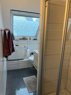 Duschbad mit Tageslicht im OG