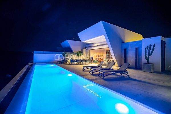 Deluxe Villas Surrounded by Pure Nature in Rojales, Costa Blanca