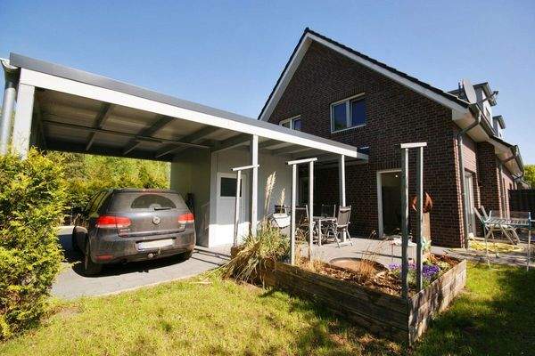 674M Terrasse und Carport2
