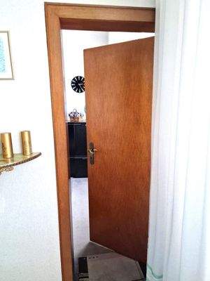 20 separates Zimmer EG.jpg