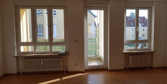 helle, freundliche Wohnung