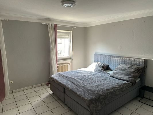 Schlafzimmer 3ZKB im OG