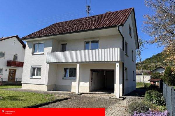 Frontansicht straßenseitig