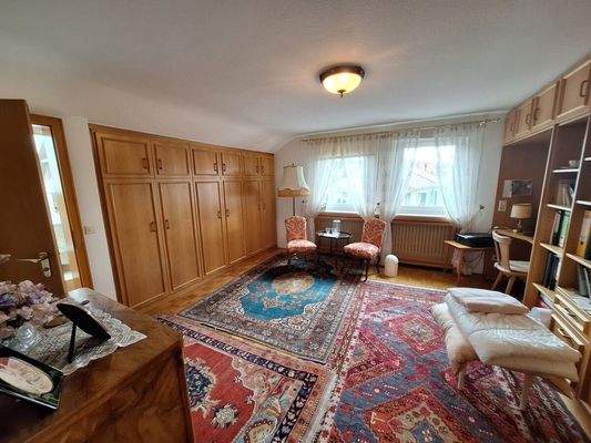 Bürozimmer Dachgeschoss