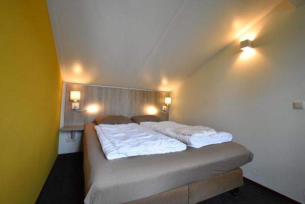 Eckhaus Duinresort Dunimar Hauptschlafzimmer06