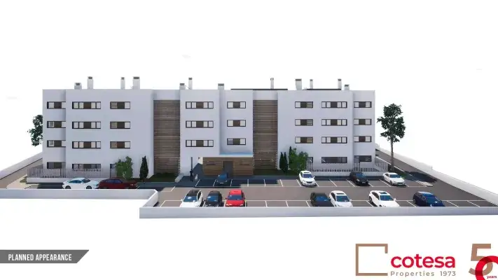 vista-trasera-edificio-s-entrador-en-cala-rajada-m