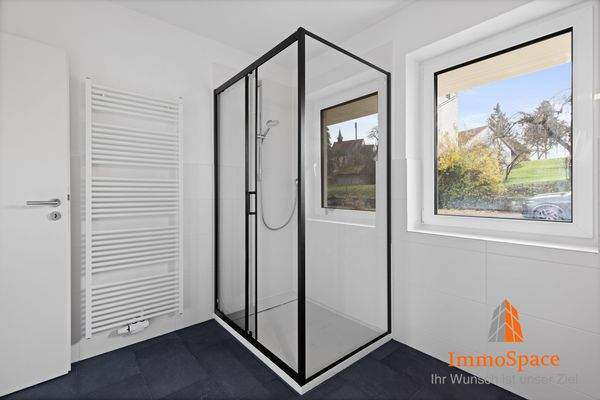 Exklusives Tageslichtbadezimmer 