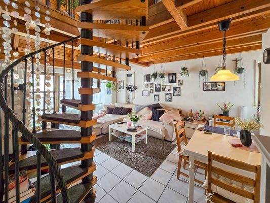 Wohn- und Essbereich