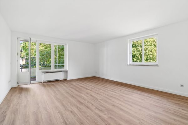 Zimmer 3 mit Ausgang auf den Balkon