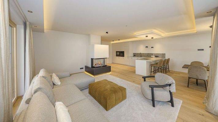 KITZIMMO-Luxuriöse Gartenwohnung mit eigenem Wellnessbereich - Immobilien Brixen.