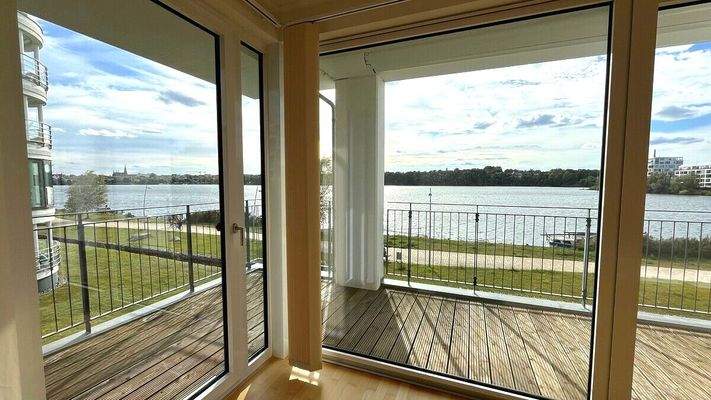 Ausblick Balkon Wohnzimmer Ansicht 1