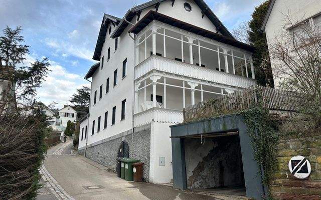 Hausansicht Mieten Stuttgart Obertürkheim Wohnen auf Zeit WG Zimmer.jpeg