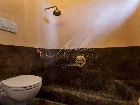 Trulli aus dem 17. Jahrhundert mit Pool