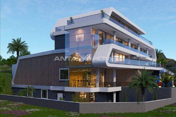 Detached Sea and Castle View House in Alanya Antalya