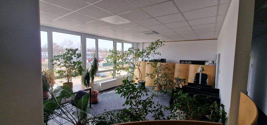 offener Bereich neben Foyer