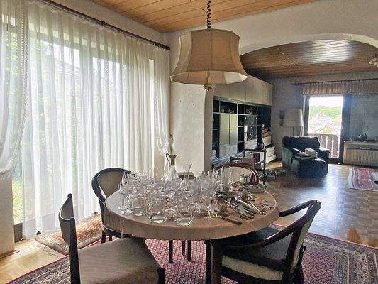 Großer Wohn-/Essbereich "Hauptwohnung"