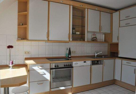 äußerst gepflegte Einbauküche