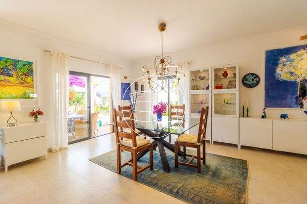 Traumhafte Immobilie