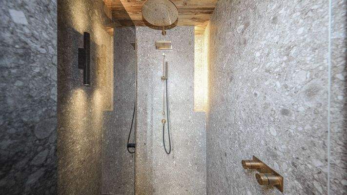 KITZIMMO-Luxus-Penthouse in sonniger Toplage kaufen - Immobilien Kirchberg.