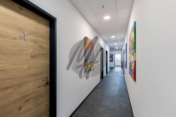 INFOS UNTER: 06171-586000