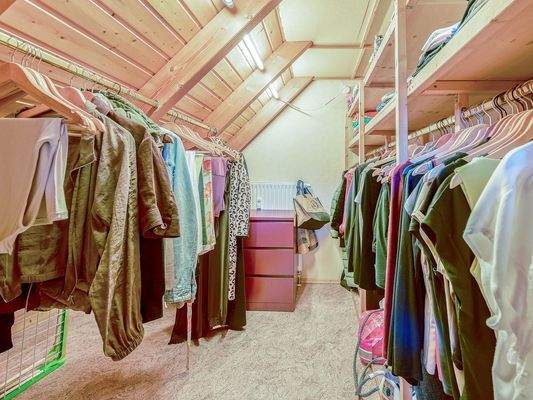 begehbarer Kleiderschrank