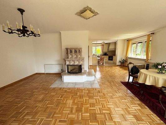 Wohnbereich mit Kachelofen