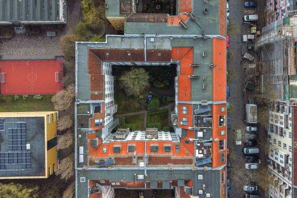 Luftbild Dach und Innenhof