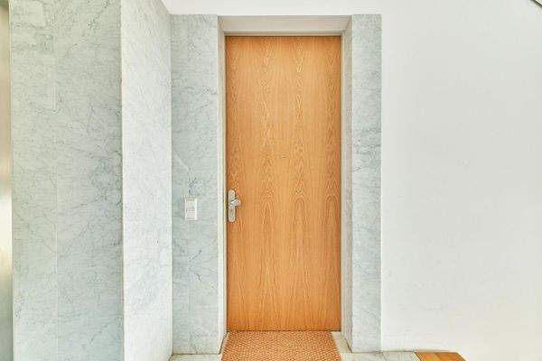 Wohnungseingangstür