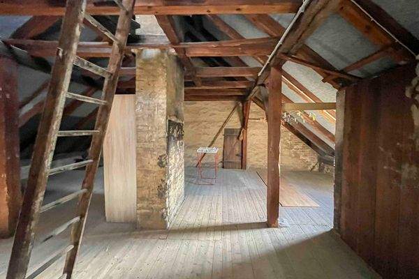 Dachboden (Ausbaureserve)