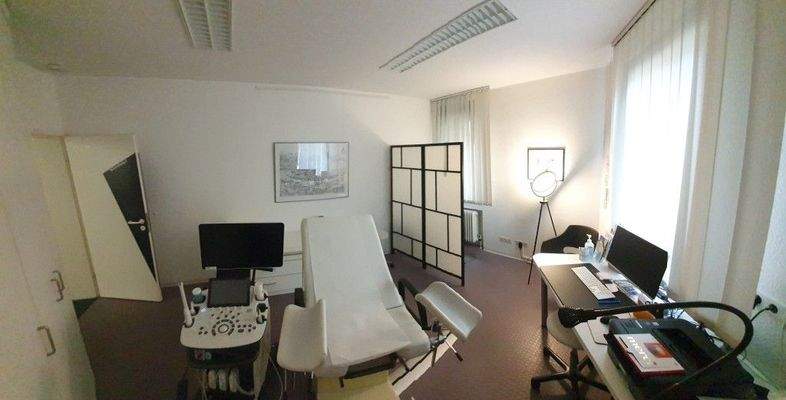 Behandlungzimmer2