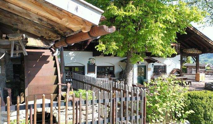 Wasserrad - wird bei Schlechtwetter ab 1100 Uhr in Betrieb genommen