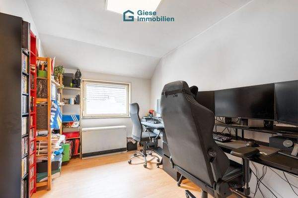 Arbeitszimmer (1.OG)