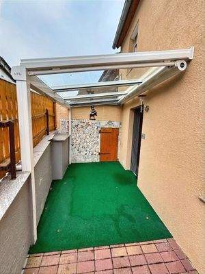 Überdachte Terrasse